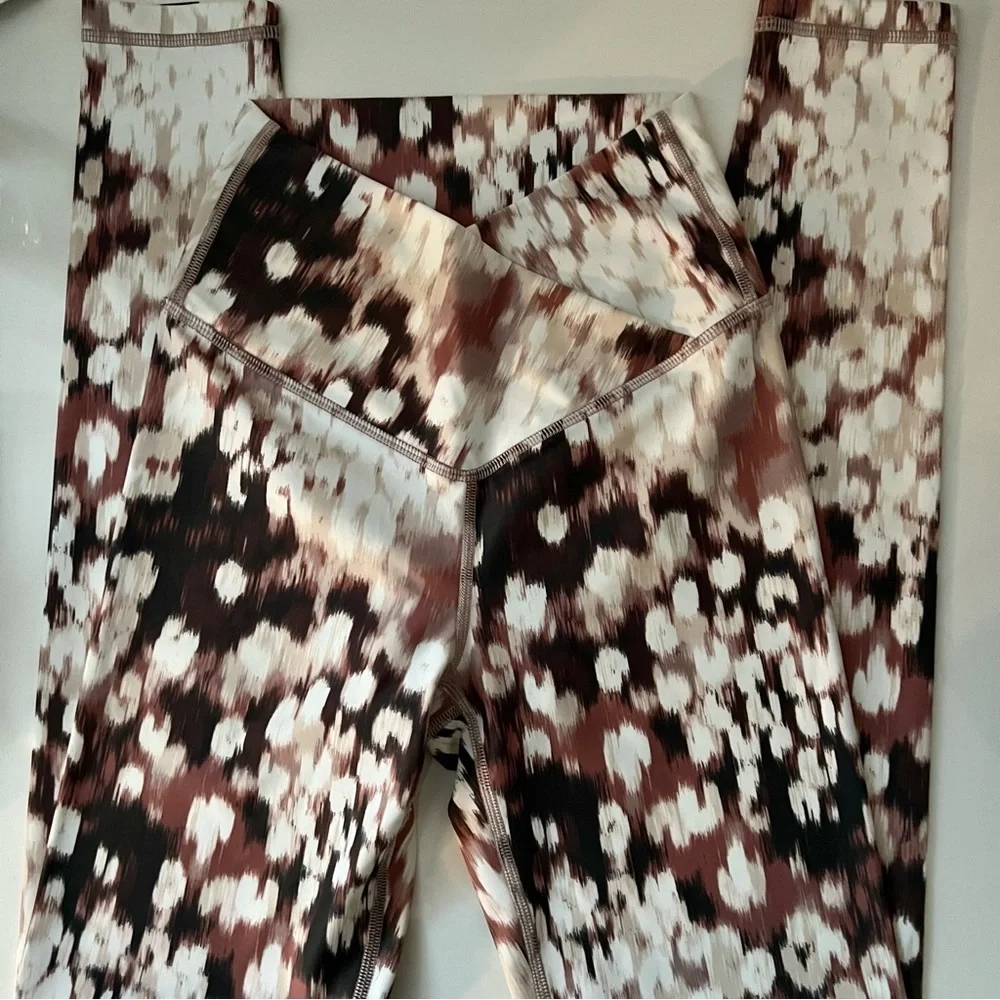 AERIE OFFLINE CROSSOVER 7/8 LEGGINGS - Picture 4 of 10